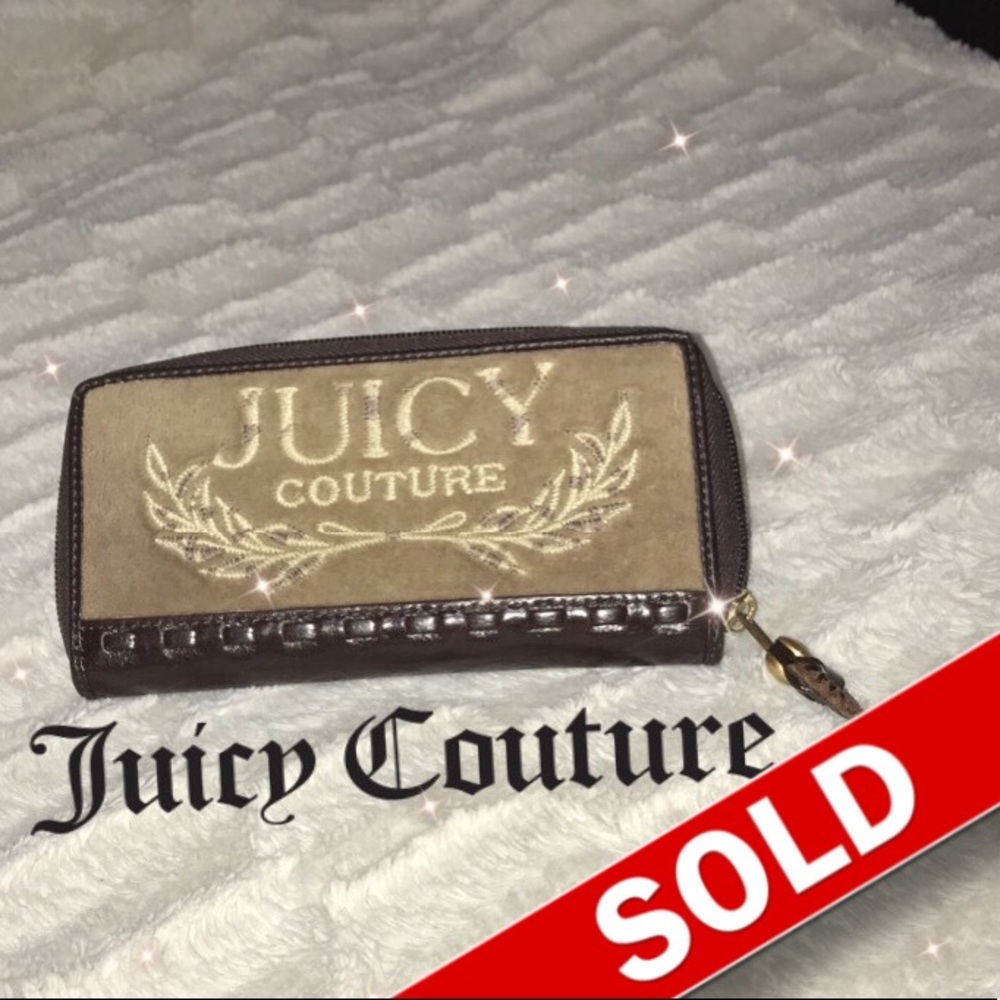 🚨SOLD🚨Juicy Couture velvet & leather wallet!!